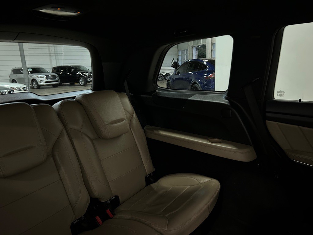 2015 Mercedes-Benz GL-Class Image 35