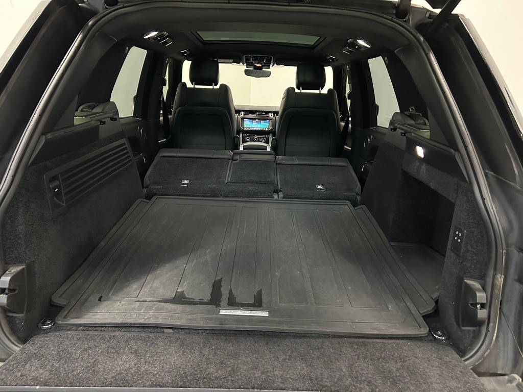 2017 Land Rover Range Rover Image 42