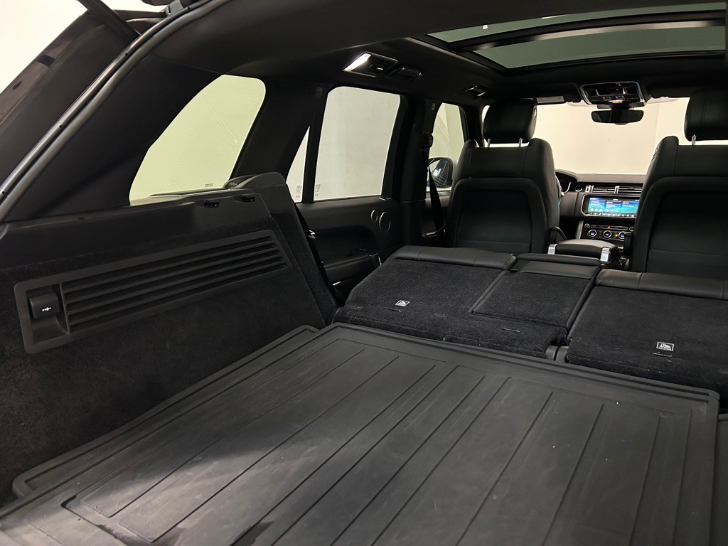 2017 Land Rover Range Rover Image 43