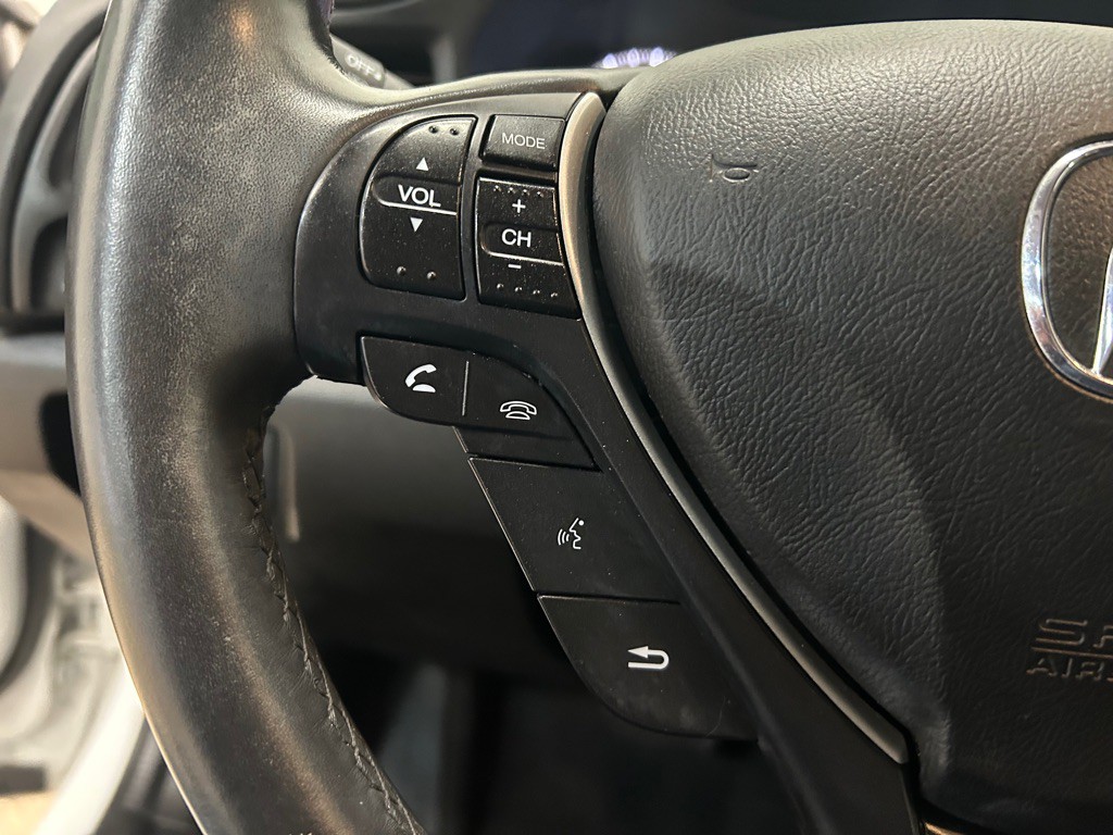 2019 Acura ILX Image 17