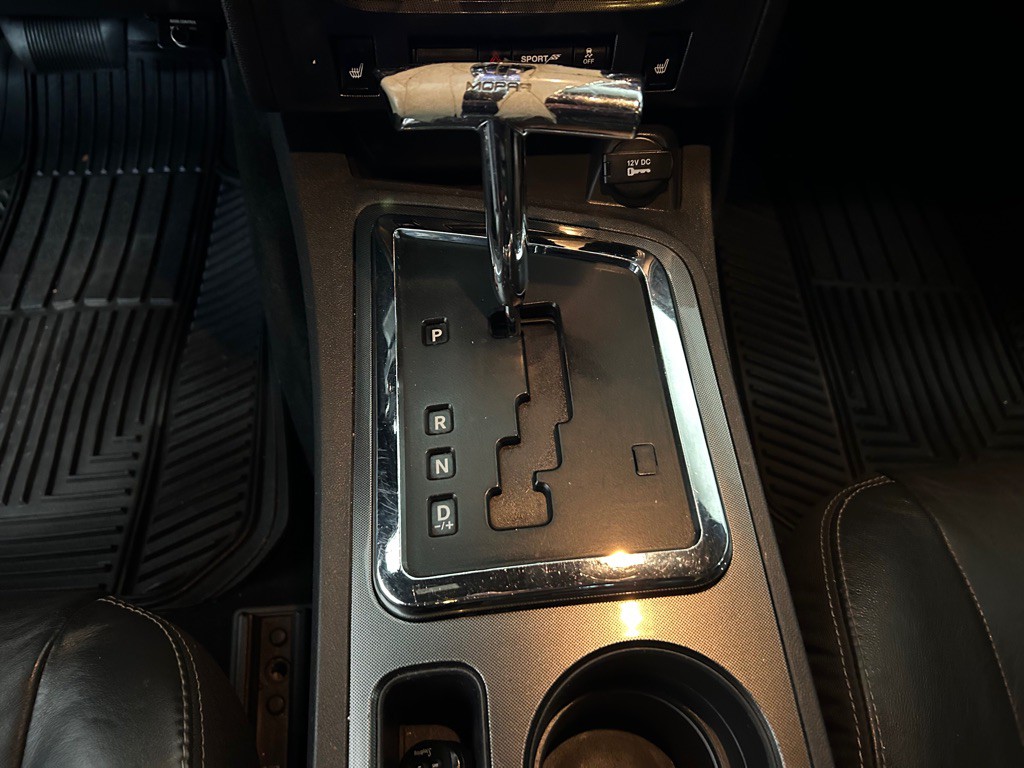 2012 Dodge Challenger Image 26