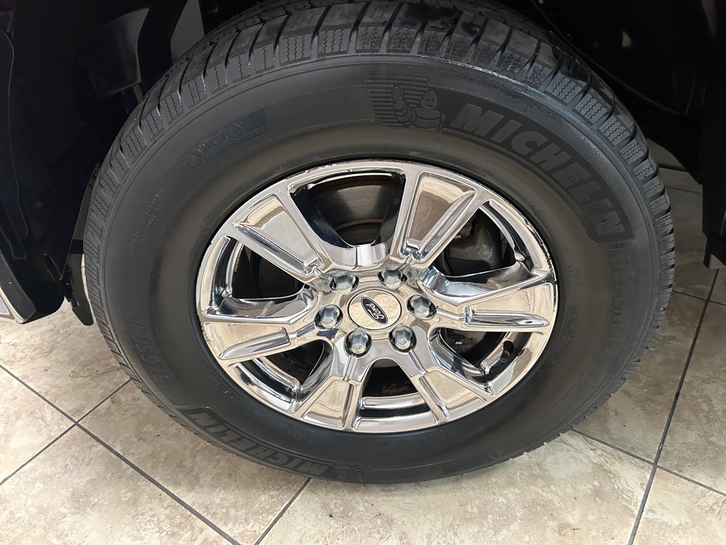 2015 Ford F-150 Image 11