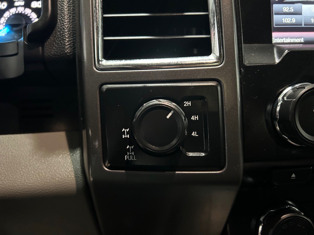 2015 Ford F-150 Image 23