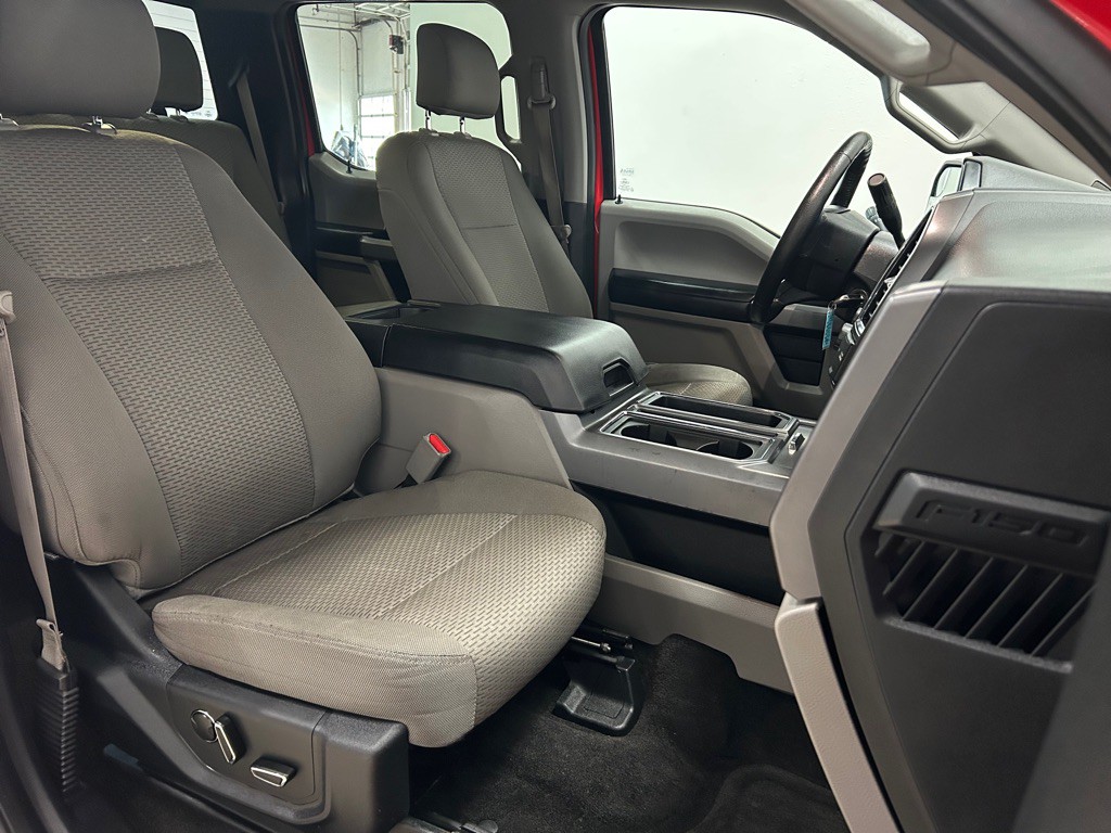 2015 Ford F-150 Image 33