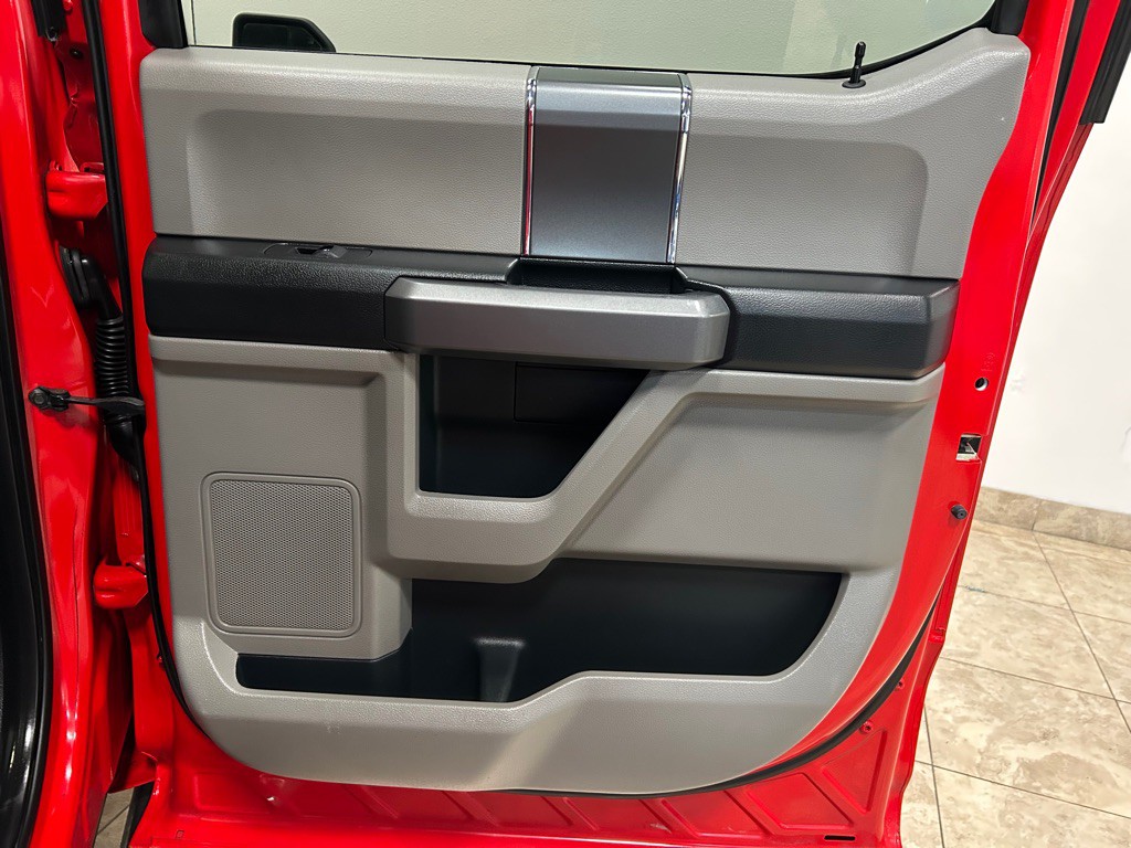 2015 Ford F-150 Image 35