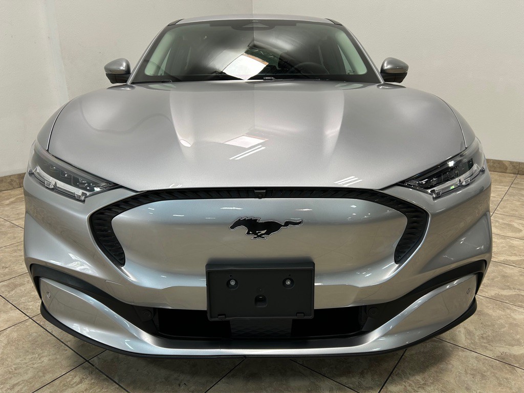 2021 Ford Mustang Image 3