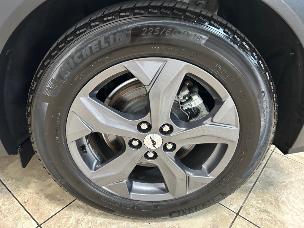 2021 Ford Mustang Image 12