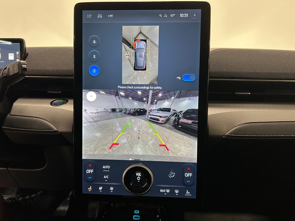 2021 Ford Mustang Image 22