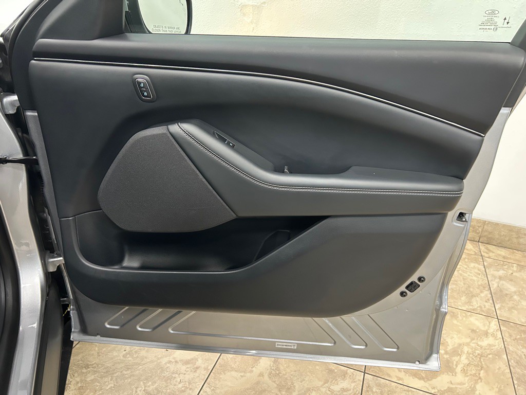 2021 Ford Mustang Image 28