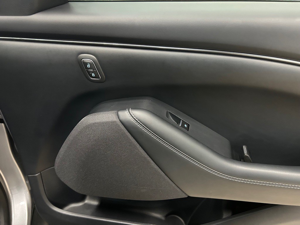 2021 Ford Mustang Image 29