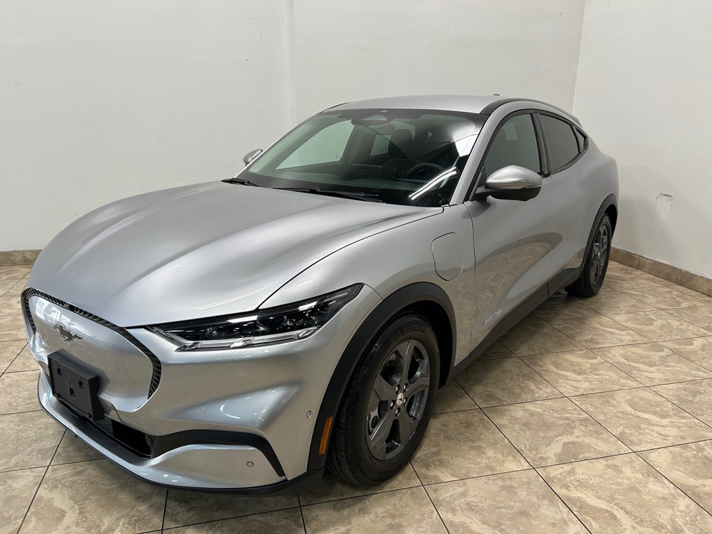 2021 Ford Mustang Image 1