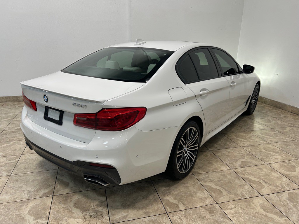 2020 BMW 5 Series Image 7