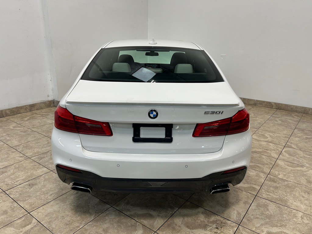 2020 BMW 5 Series Image 8