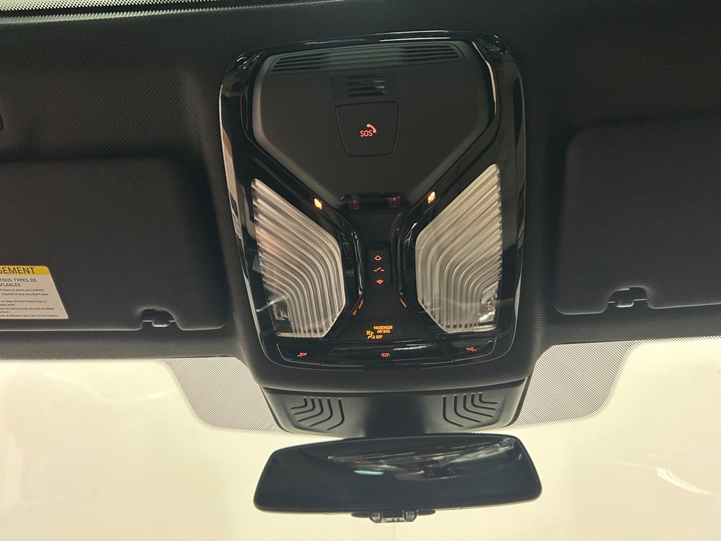 2020 BMW 5 Series Image 27