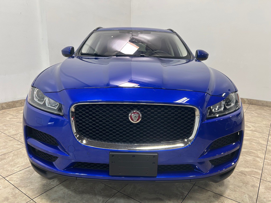 2018 Jaguar F-PACE Image 4