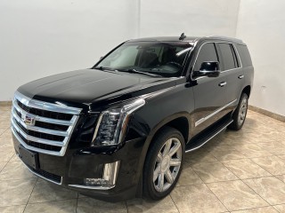 Image for 2018 Cadillac Escalade Luxury ID: 7195913