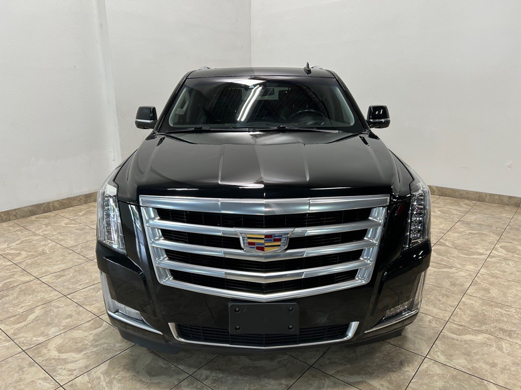 2018 Cadillac Escalade Image 3