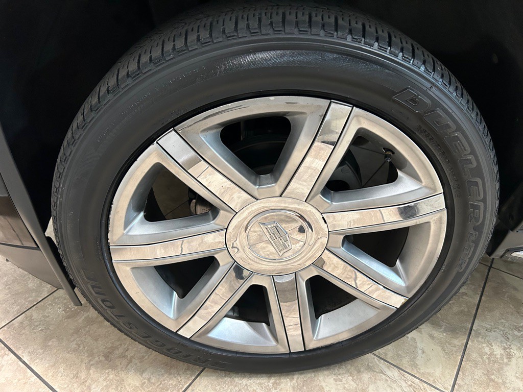2018 Cadillac Escalade Image 13