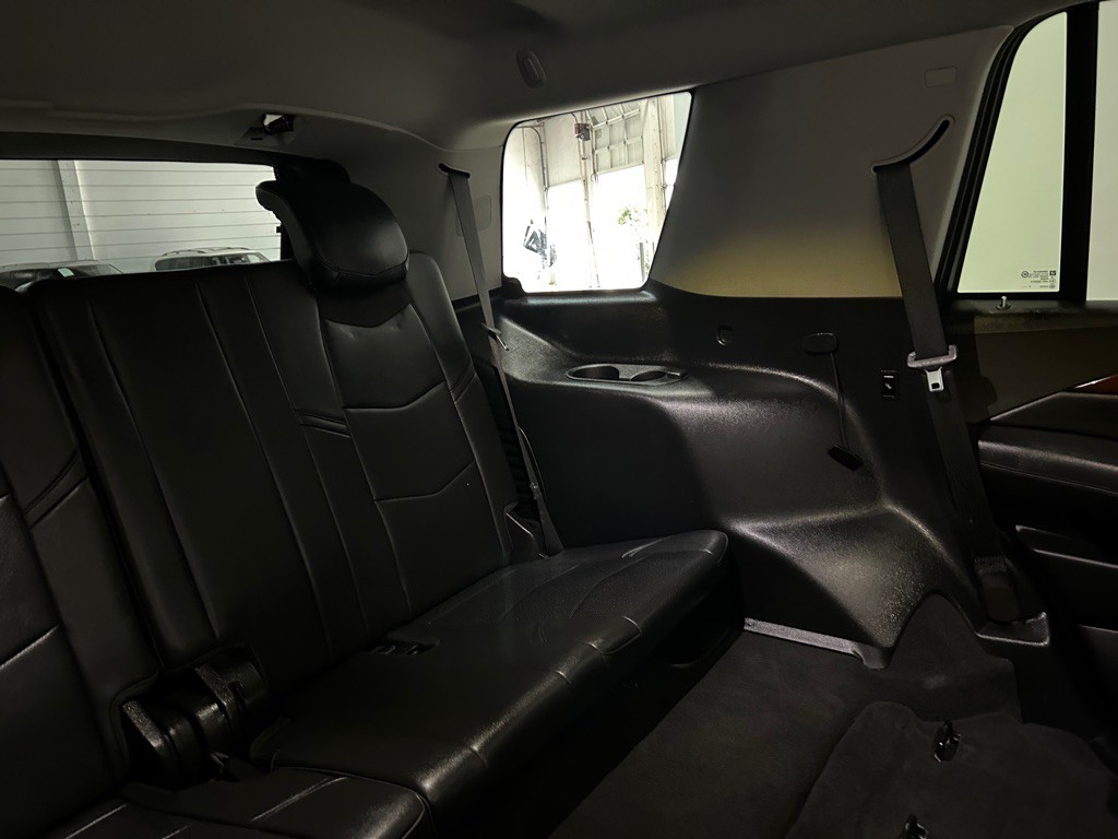 2018 Cadillac Escalade Image 42