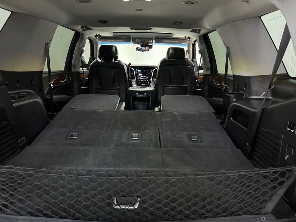2018 Cadillac Escalade Image 45