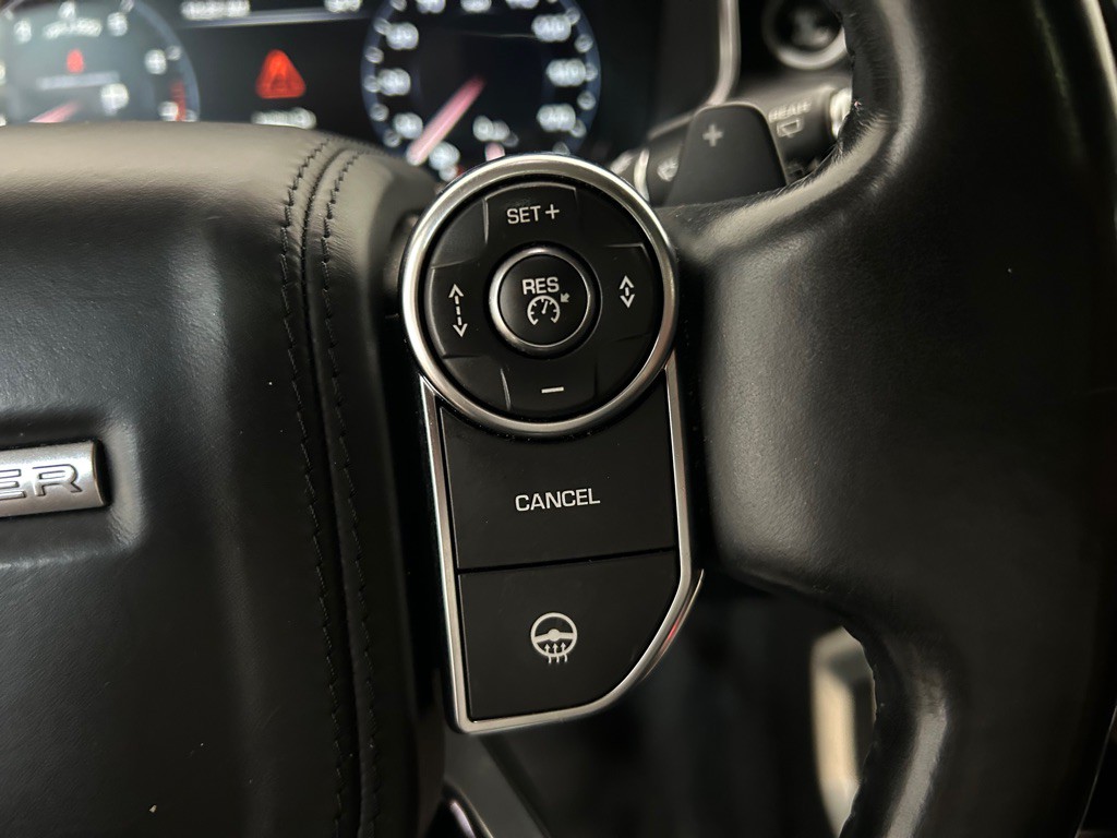 2016 Land Rover Range Rover Image 19