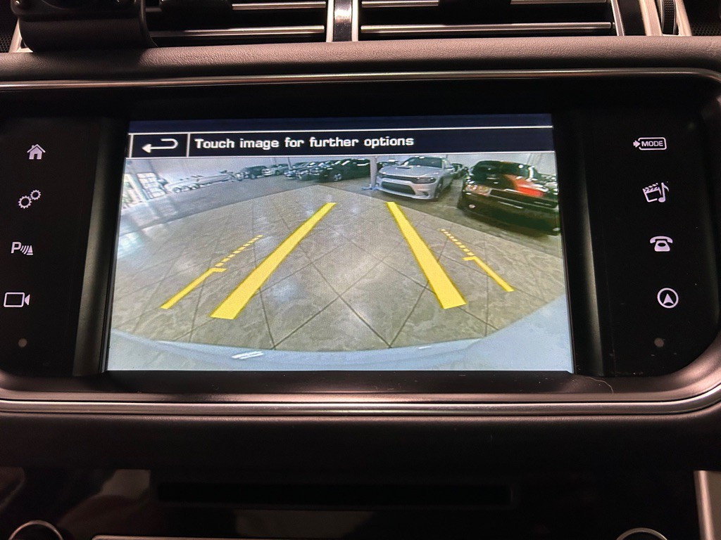 2016 Land Rover Range Rover Image 24