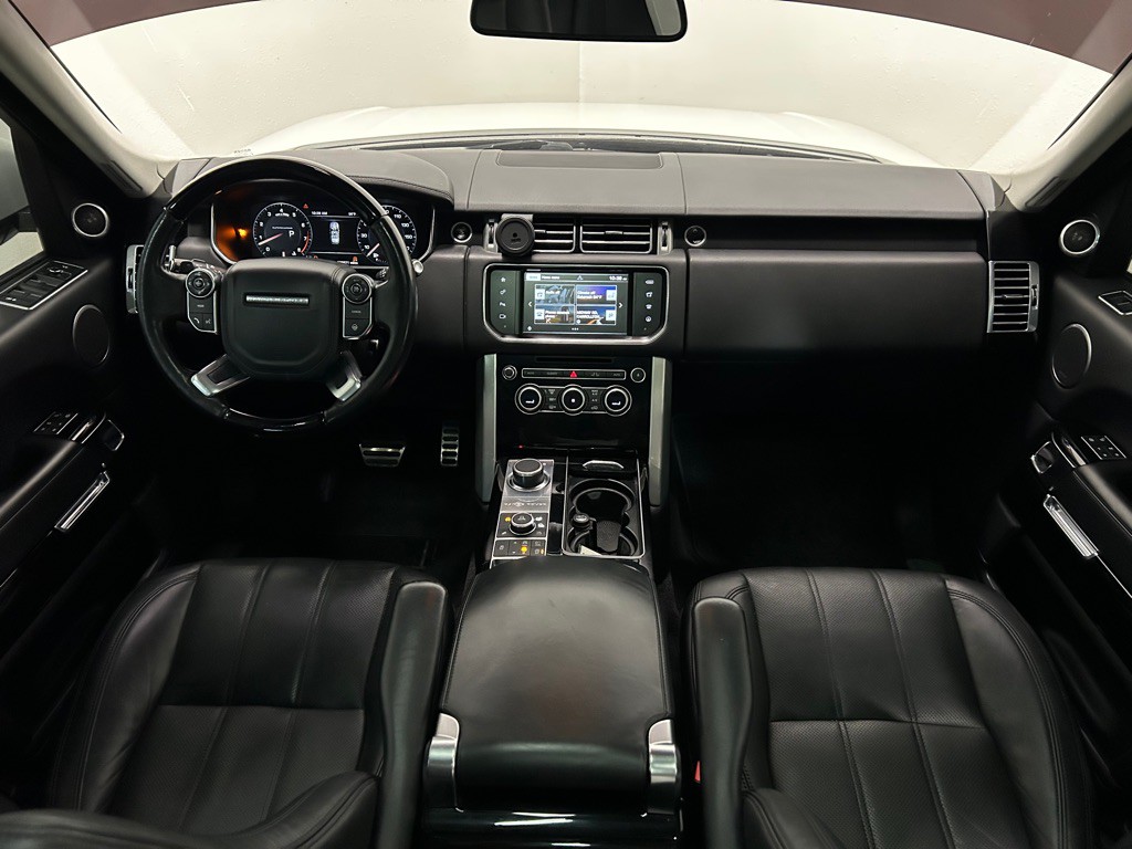 2016 Land Rover Range Rover Image 32