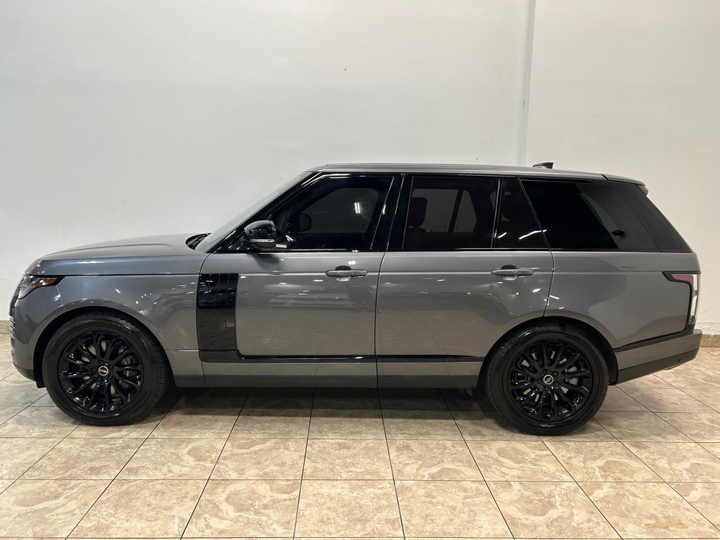2019 Land Rover Range Rover Image 2