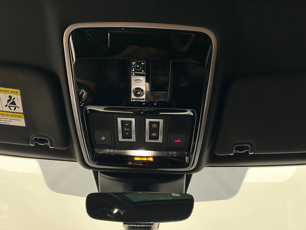 2019 Land Rover Range Rover Image 24