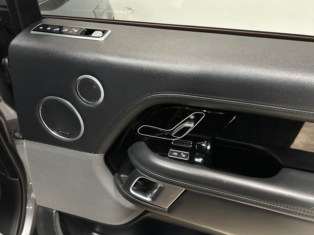 2019 Land Rover Range Rover Image 37