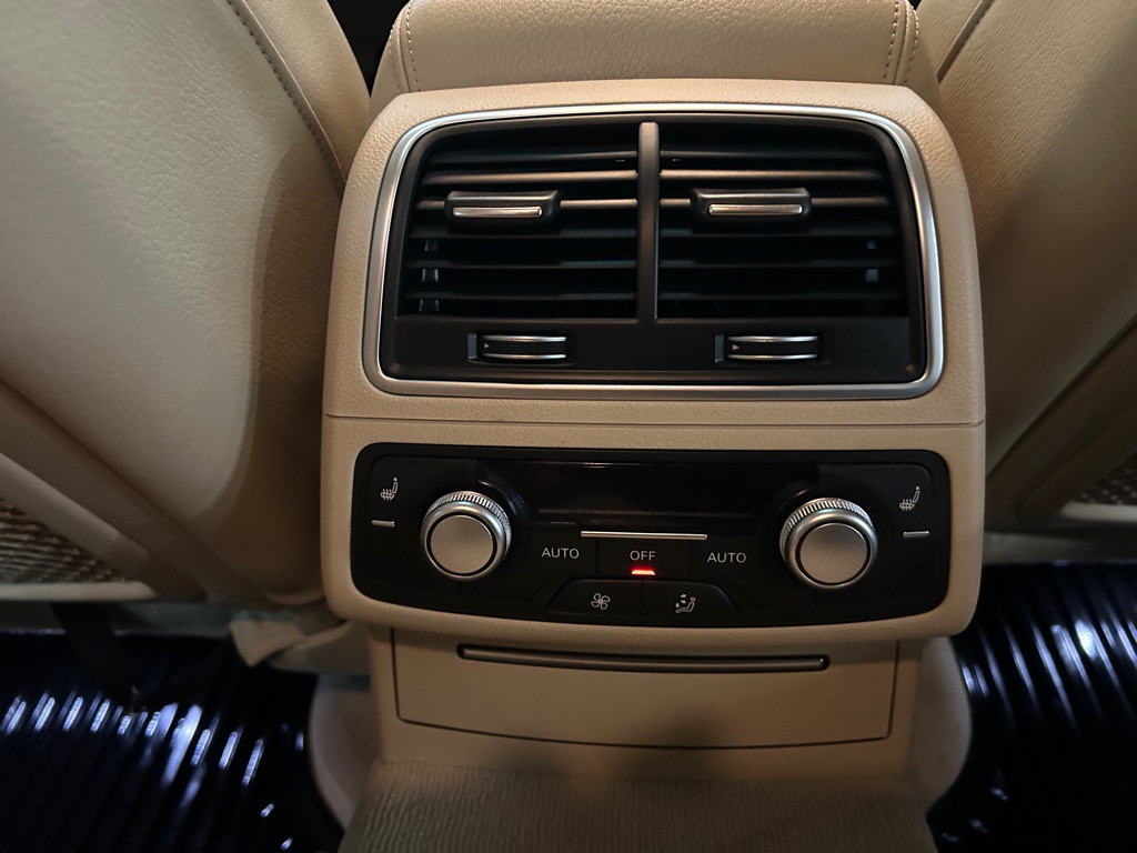 2016 Audi A7 Image 32
