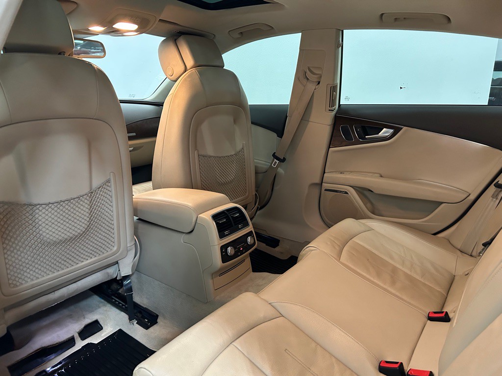 2016 Audi A7 Image 35
