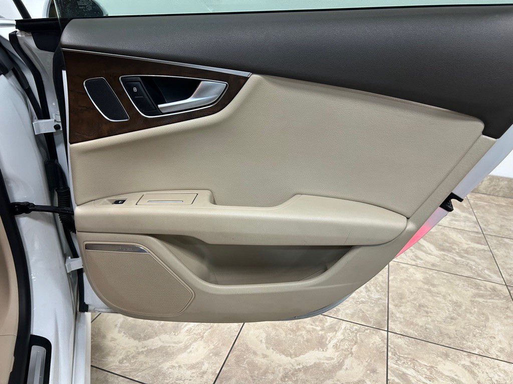 2016 Audi A7 Image 37