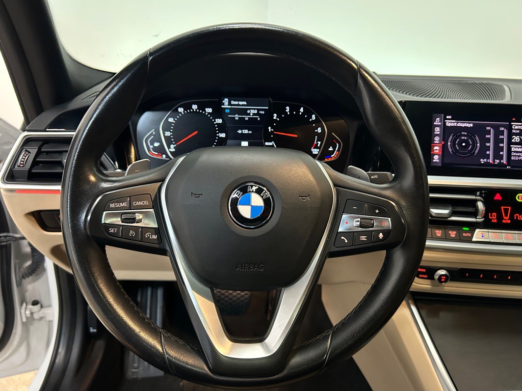 2022 BMW 3 Series Image 19