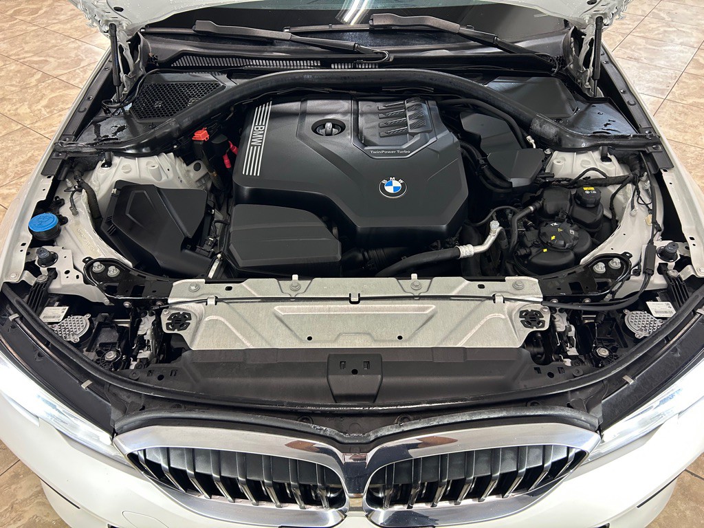 2022 BMW 3 Series Image 44