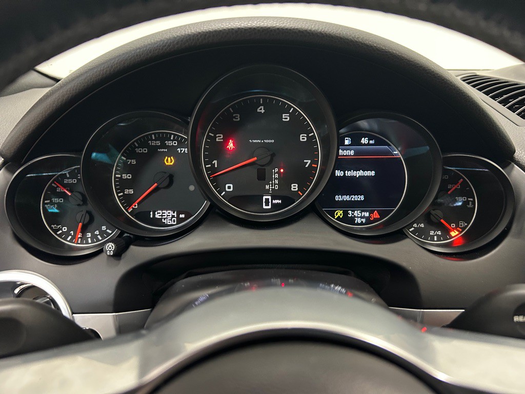 2016 Porsche Cayenne Image 22