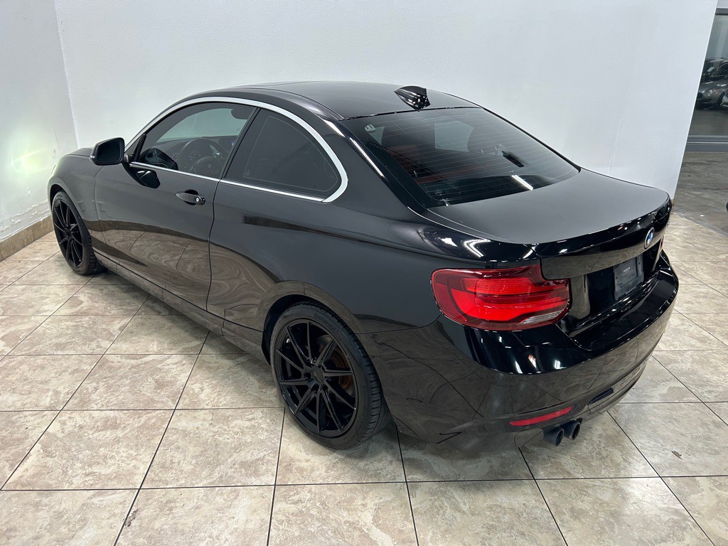 2020 BMW 2 Series Image 9