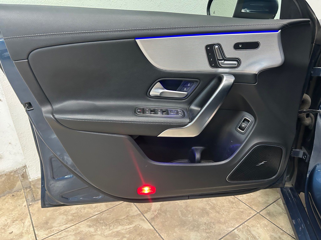 2020 Mercedes-Benz CLA-Class Image 14