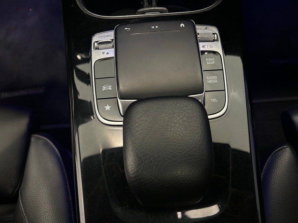 2020 Mercedes-Benz CLA-Class Image 23