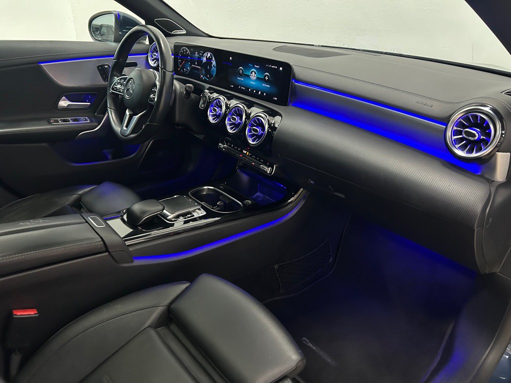 2020 Mercedes-Benz CLA-Class Image 30