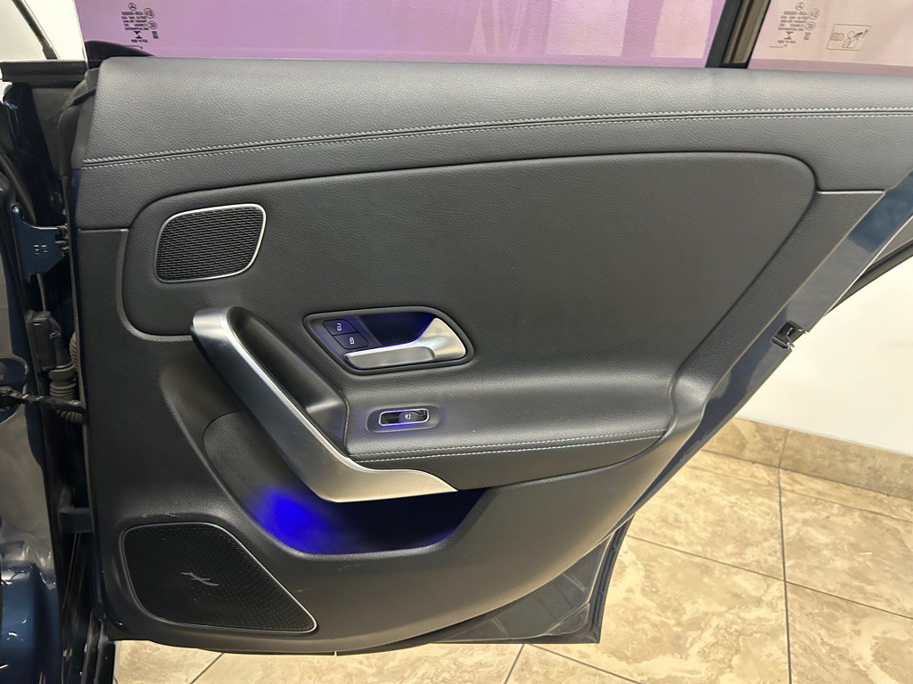 2020 Mercedes-Benz CLA-Class Image 37