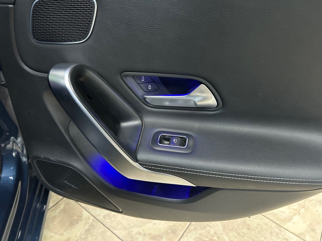 2020 Mercedes-Benz CLA-Class Image 38