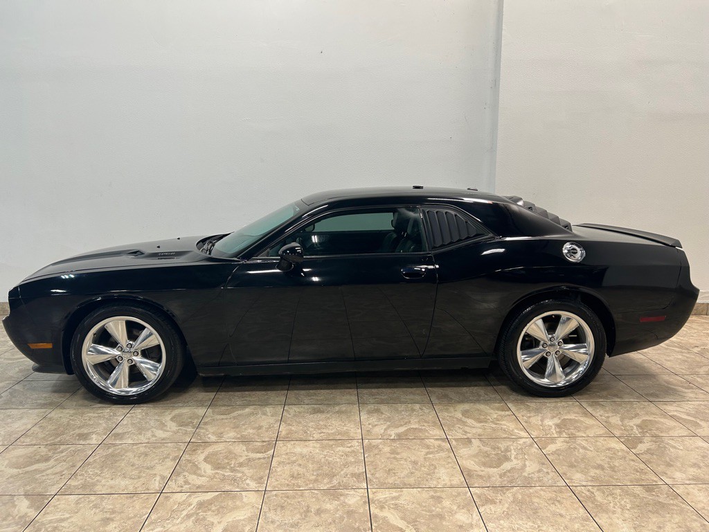 2013 Dodge Challenger Image 4