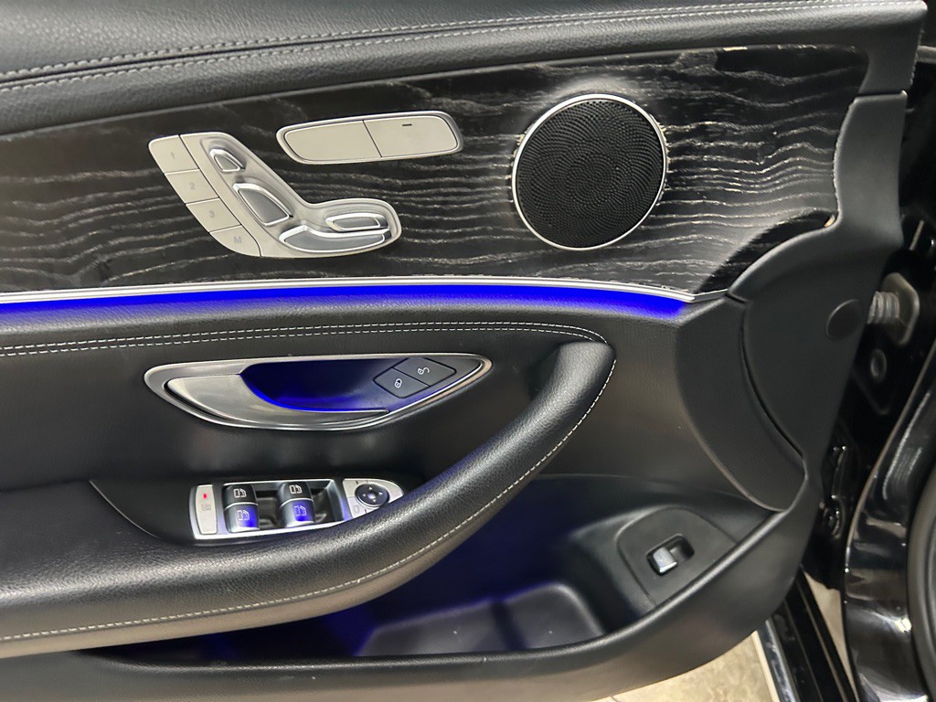 2017 Mercedes-Benz E-Class Image 15