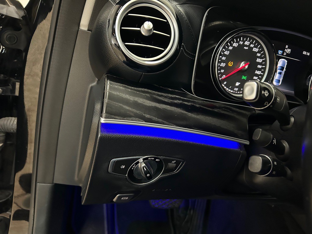 2017 Mercedes-Benz E-Class Image 16