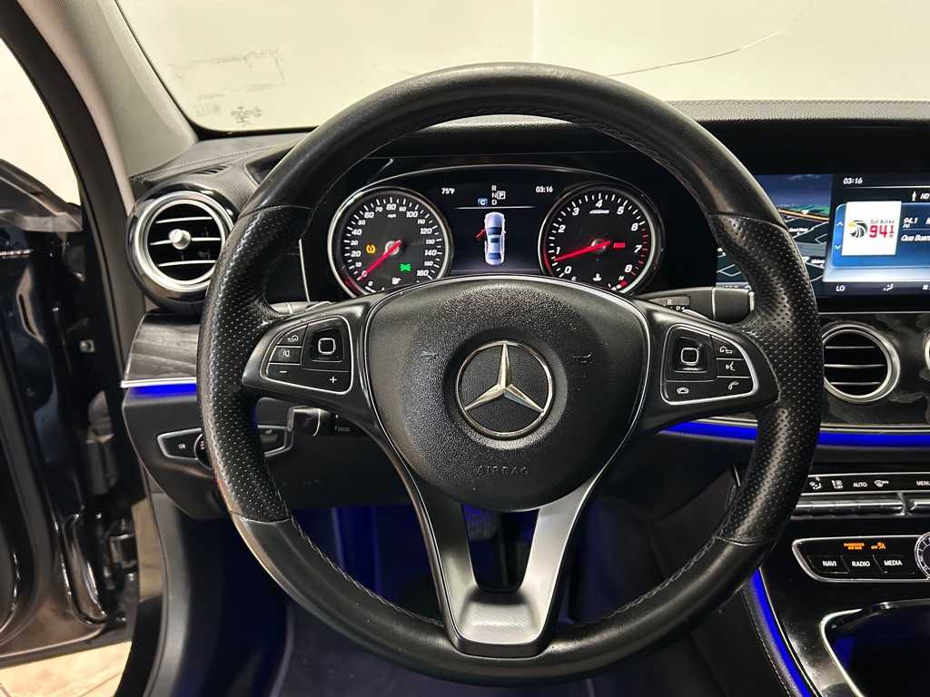 2017 Mercedes-Benz E-Class Image 18