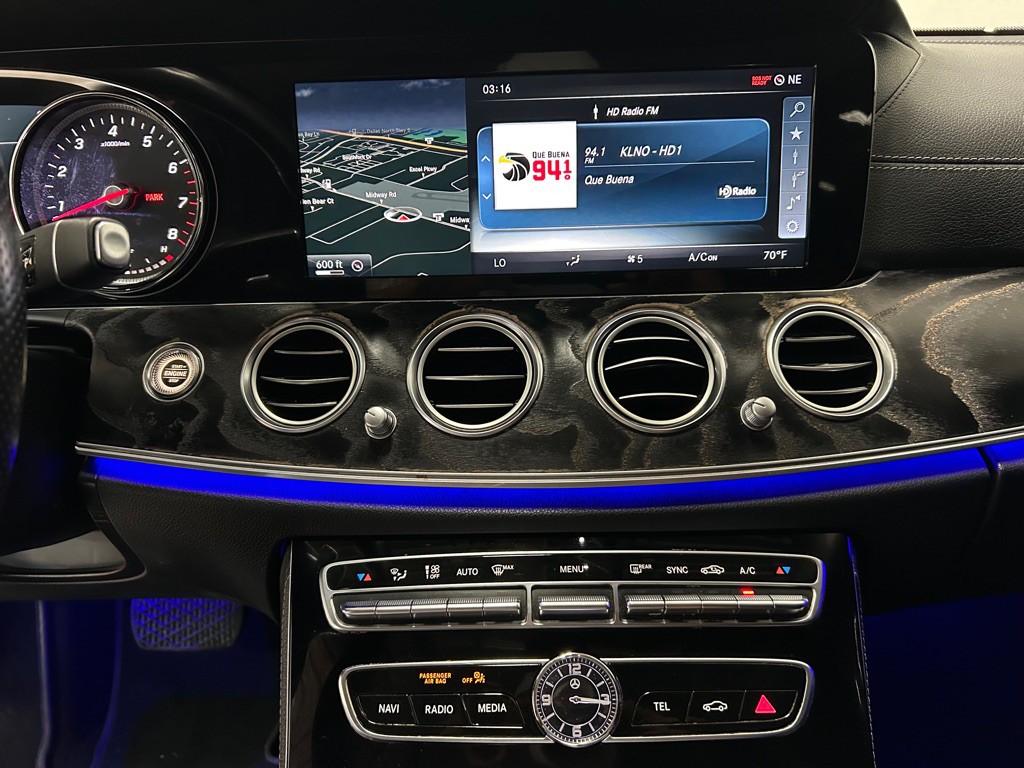 2017 Mercedes-Benz E-Class Image 22