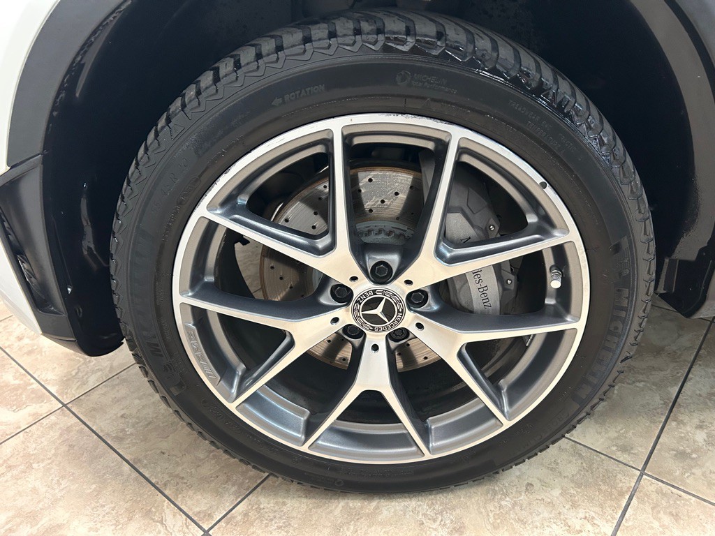 2020 Mercedes-Benz GLC-Class Image 12