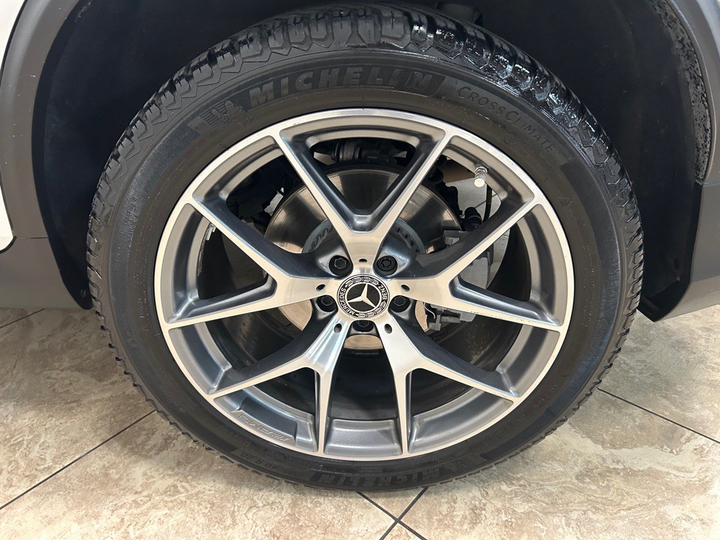 2020 Mercedes-Benz GLC-Class Image 13