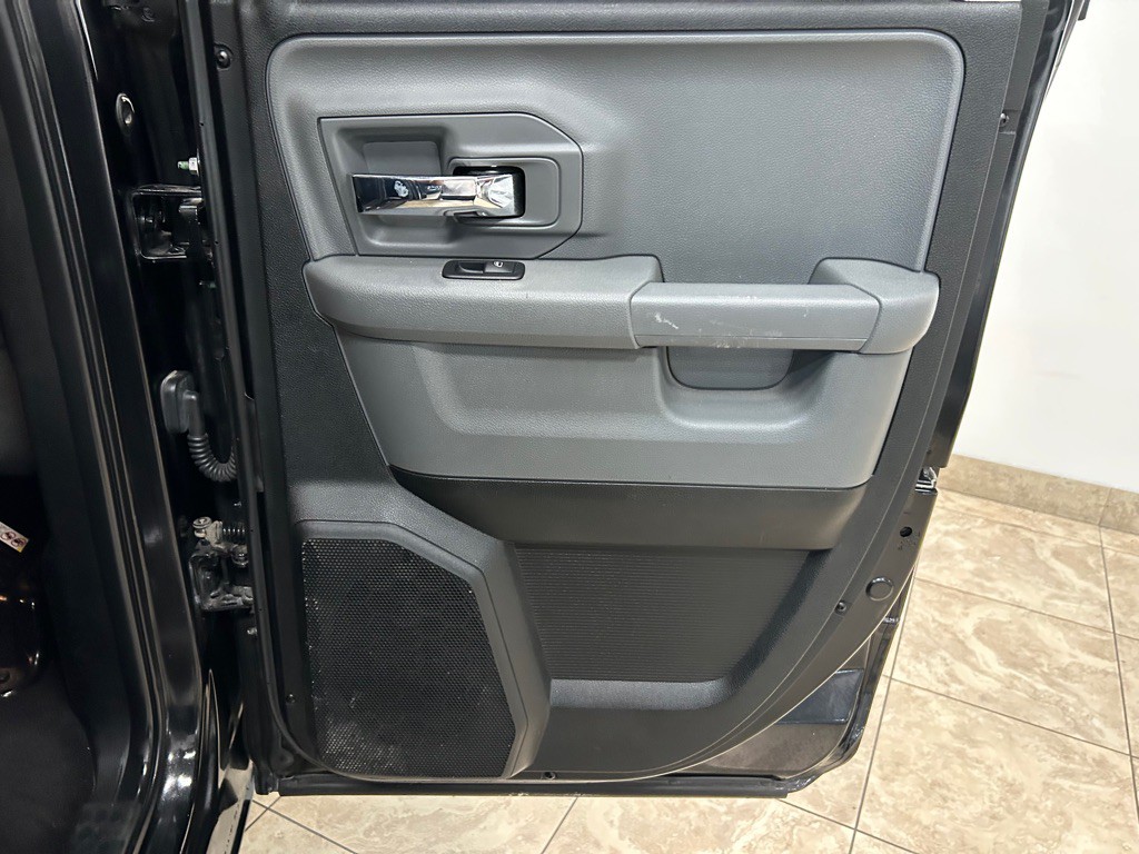 2018 RAM 1500 Image 37